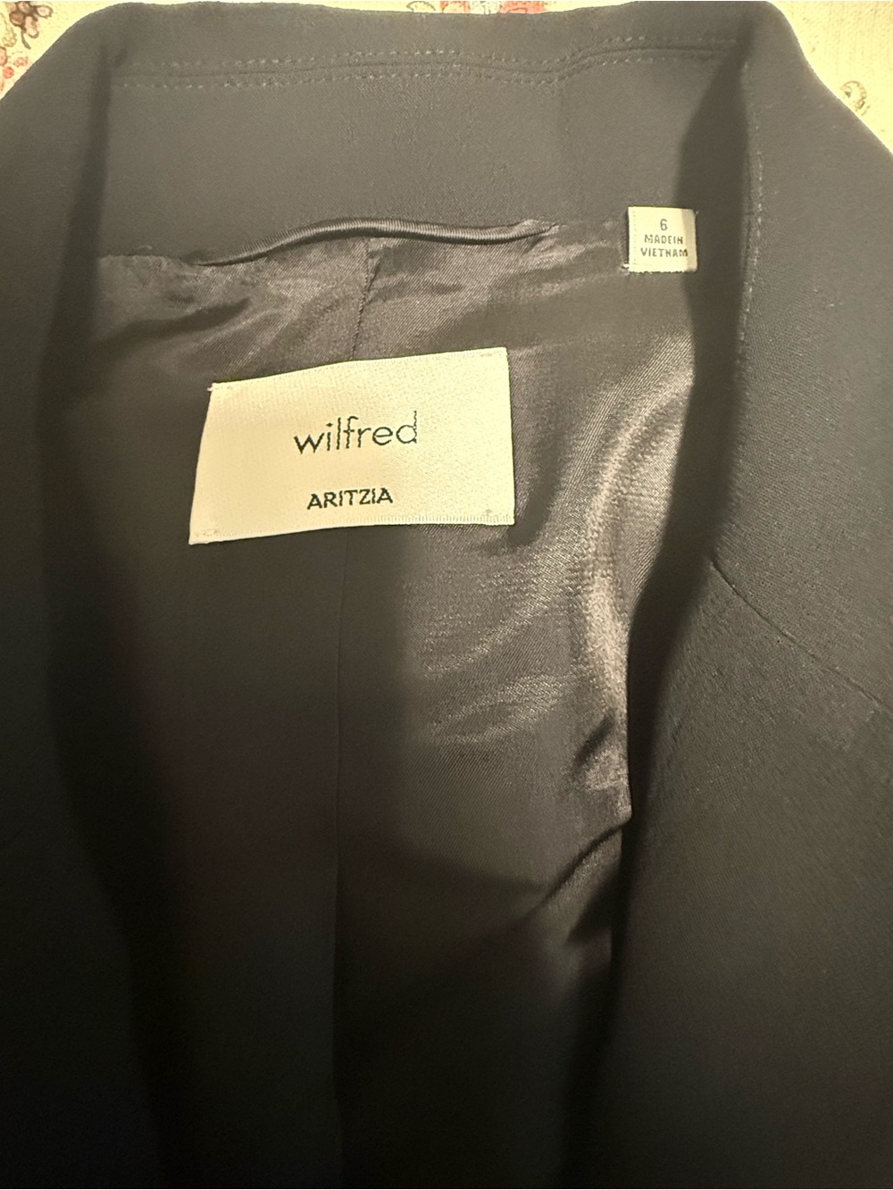 Aritzia Black Tailored Three Piece Suit - Picture 4 of 12